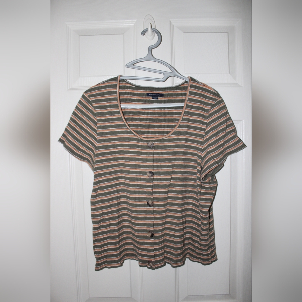 American Eagle Crop T-shirt (XXL)